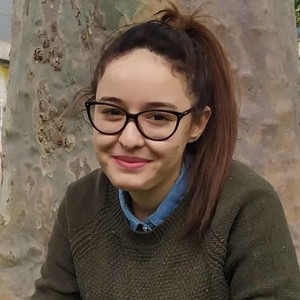 Batoul - Prof de maths - Villiers-sur-Marne