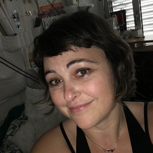 Olivia - Prof de couture - Nantes