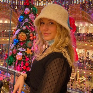 Justine - Prof de maths - Béthune