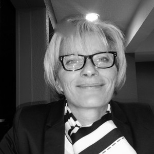 NATHALIE - Prof de finance - Pornichet