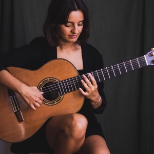 Salomé - Prof de guitare classique - Rouen