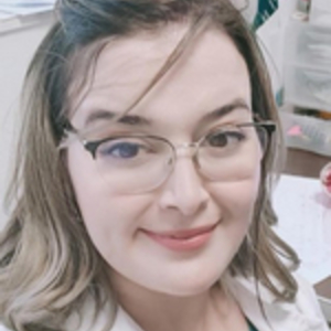 Amal - Prof de maths - Rennes