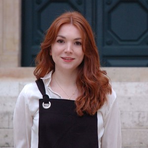 Johanna - Prof d'économie - Paris