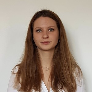 Pauline - Prof de droit - Clamart