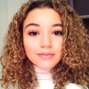 Nihal - Prof de français - Louveciennes