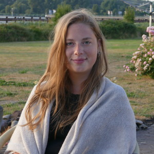 Louise - Prof de français - Mons