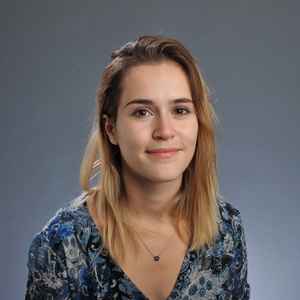 Alizée - Prof de droit - Lyon