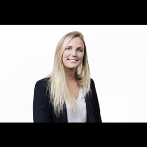 Chloé - Prof de droit civil - Habay