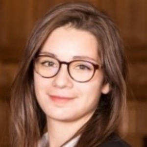 Manon - Prof de maths - Paris
