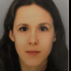 Louise - Prof de maths - Pau