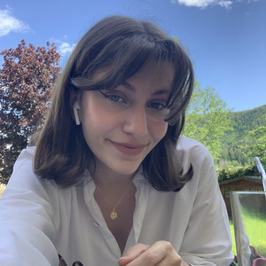 Elline - Prof d'aide aux devoirs - Pulnoy