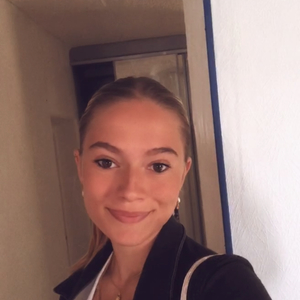 Juliette - Prof d'aide aux devoirs - Bordeaux