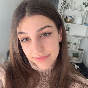 Tina - Prof d'aide aux devoirs - La Queue-en-Brie