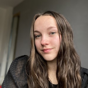 Maiwenn - Prof de maths - Guenrouet