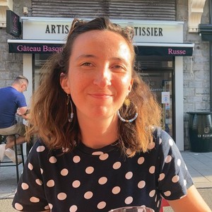 Lola - Prof de comptabilité - Biarritz