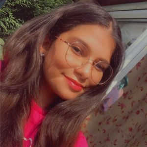 Aya - Prof de maths - Caen