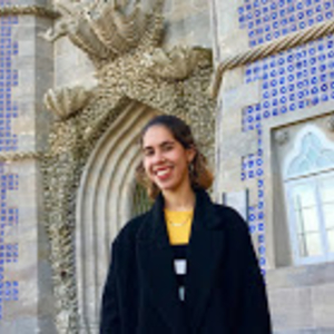 Charlotte - Prof de grammaire - La Ferté-sous-Jouarre