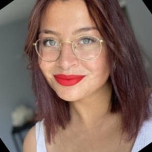 Zoe - Prof de maths - Caen
