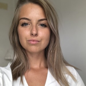 Chloé - Prof de biologie - Calais