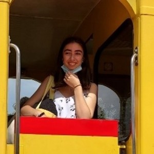 Lucie - Prof de chimie - Perpignan
