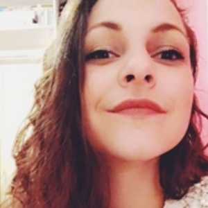 Esther - Prof d'économie - Toulouse