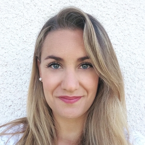 Estelle - Prof d'économie - Annecy