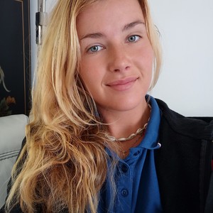 Jeanne - Prof de maths - Caen