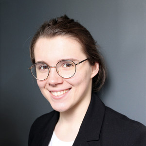 Alice - Prof de maths - Paris