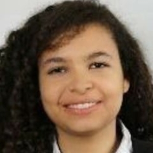 Maeliss - Prof de maths - Paris