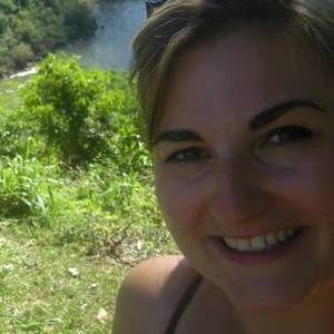 Julie - Prof d'aide aux devoirs - Issy-les-Moulineaux