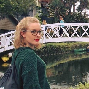 Tess - Prof de maths - Lyon