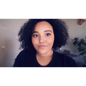 Shirine - Prof de maquillage - Saint-Denis