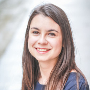 Julia - Prof de maths - Paris