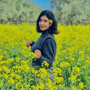 Yasmine - Prof de maths - Saint-Étienne-du-Rouvray