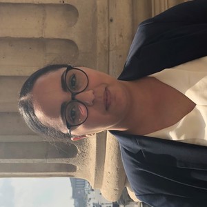 Ikram - Prof d'anglais - Sainte-Geneviève-des-Bois