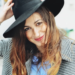 Viola - Prof d'italien - Paris