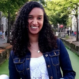 Suellen - Prof d'espagnol - Joué-lès-Tours