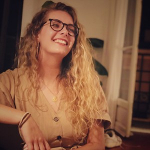 Julie - Prof d'anglais - La Seyne-sur-Mer
