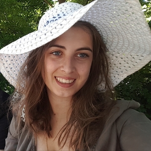 Léa - Prof de maths - Montlhéry
