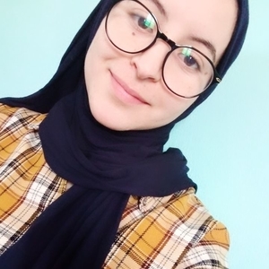 Khadija - Prof de programmation - Grenoble