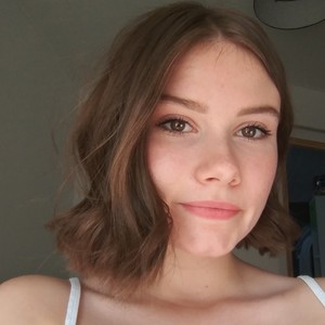 Manon - Prof d'histoire - Nantes
