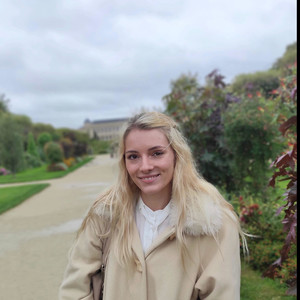 Manon - Prof de français - Annemasse