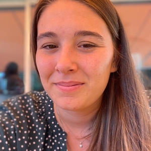Lona - Prof d'aide aux devoirs - Grenoble