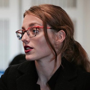 Clara - Prof de littérature anglaise - La Celle-sous-Gouzon