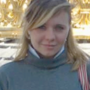 Constance - Prof d'anglais - Guer