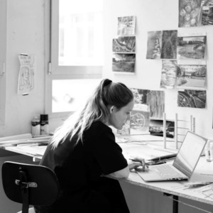 VAN OVERBEKE - Prof de design - Amiens