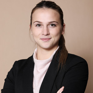Marion - Prof de droit - Paris