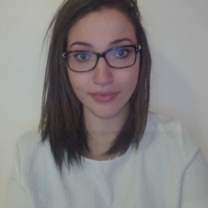 Yasmine - Prof de droit civil - Paris