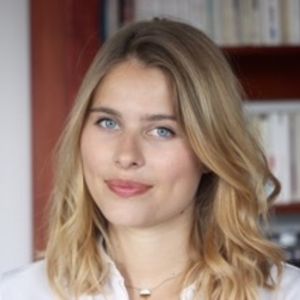 Théa - Prof de droit civil - Paris