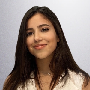 Khaoula - Prof d'économie - Colombes
